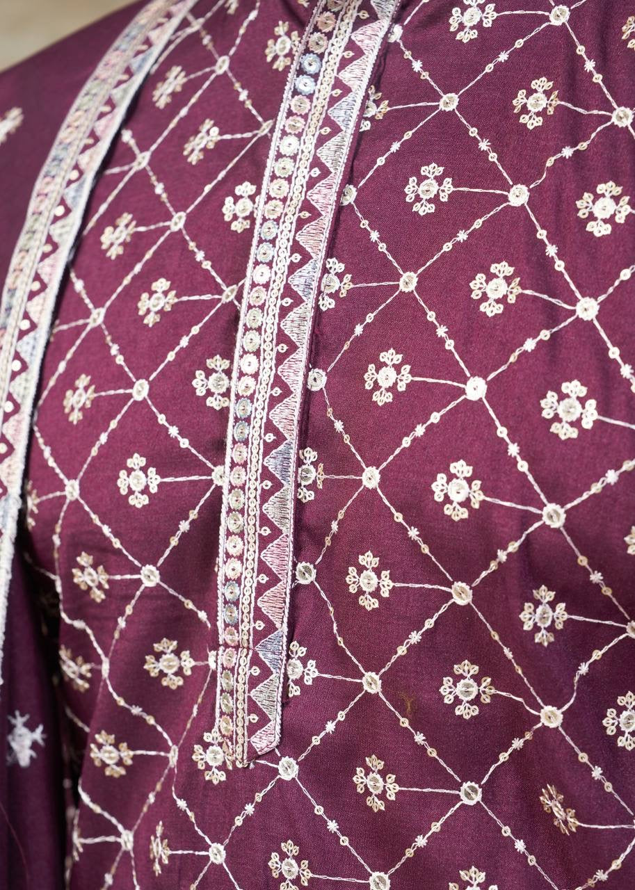 Men’s Silk Kurta Pajama Set with Dupatta – Embroidered Wedding & Party Wear
