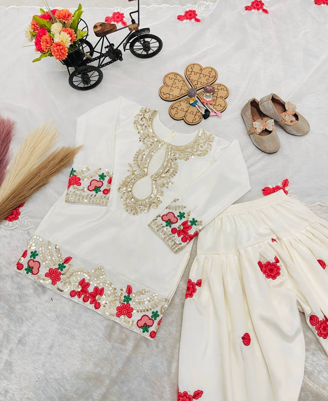 Girls Heavy Embroidered Salwar Suit Set – Crepe Top, Salwar & Organza Dupatta