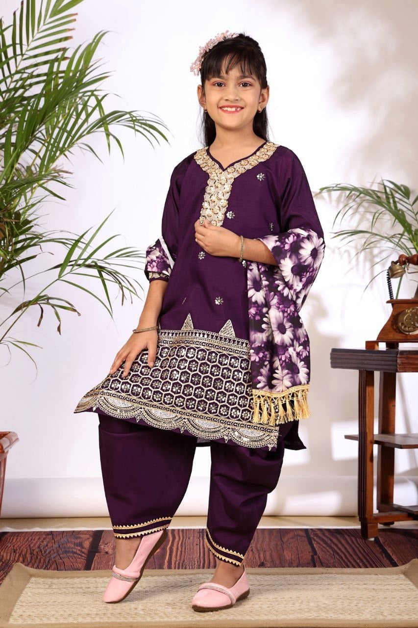 Girls Kurta Set – Floral Embroidered Silk Crepe Top Pant with Dupatta